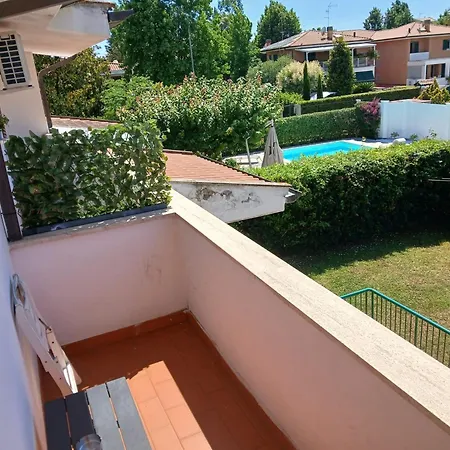 La Casa Di Ale * Latina